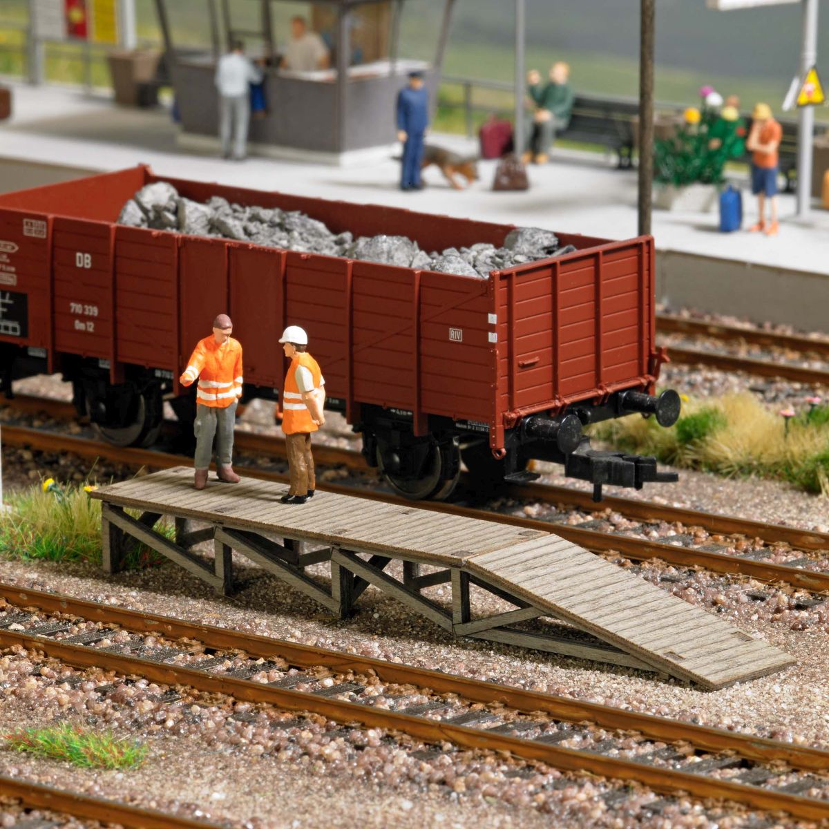 Busch 1843 - Kleine Laderampe Busch 1843 - Kleine Laderampe