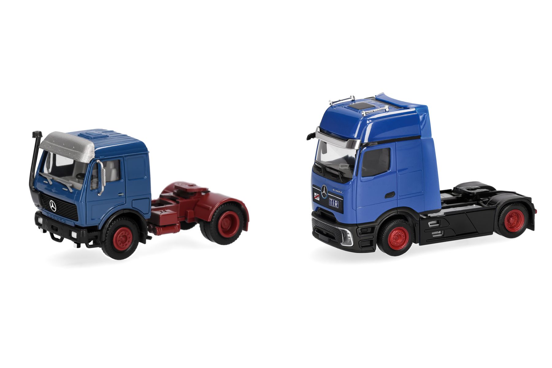 Herpa 322409 - Mercedes-Benz Zugmaschinen Set - NG80 und ProCabin