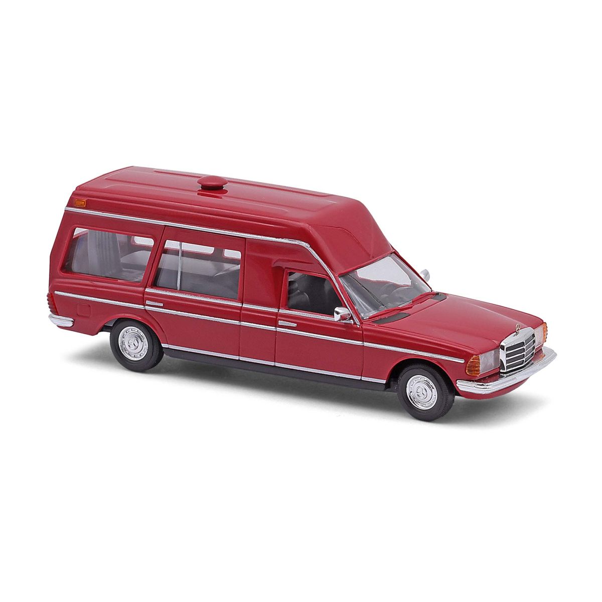 Busch 52226 - Mercedes-Benz VF 123 Miesen Ex Krankenwagen, Bj. 1977