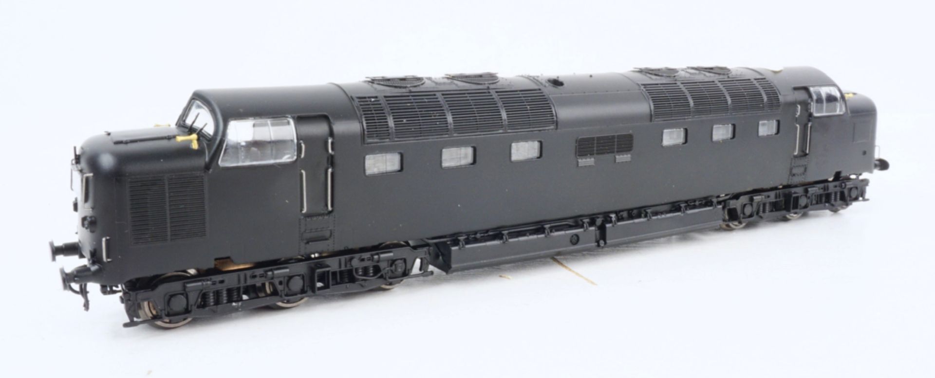 Heljan HE14055421 - Diesellok Class 55 #D9008, BR, Ep.III-IV Heljan HE14055421 - Diesellok Class 55 #D9008, BR, Ep.III-IV