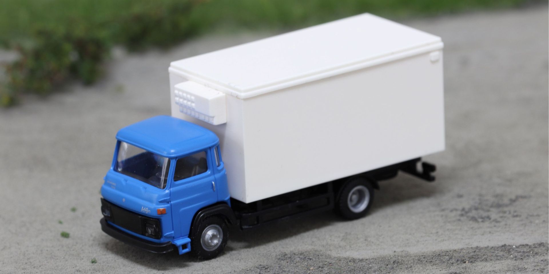 igra 66518081 - Alfa Romeo Kühlcontainer