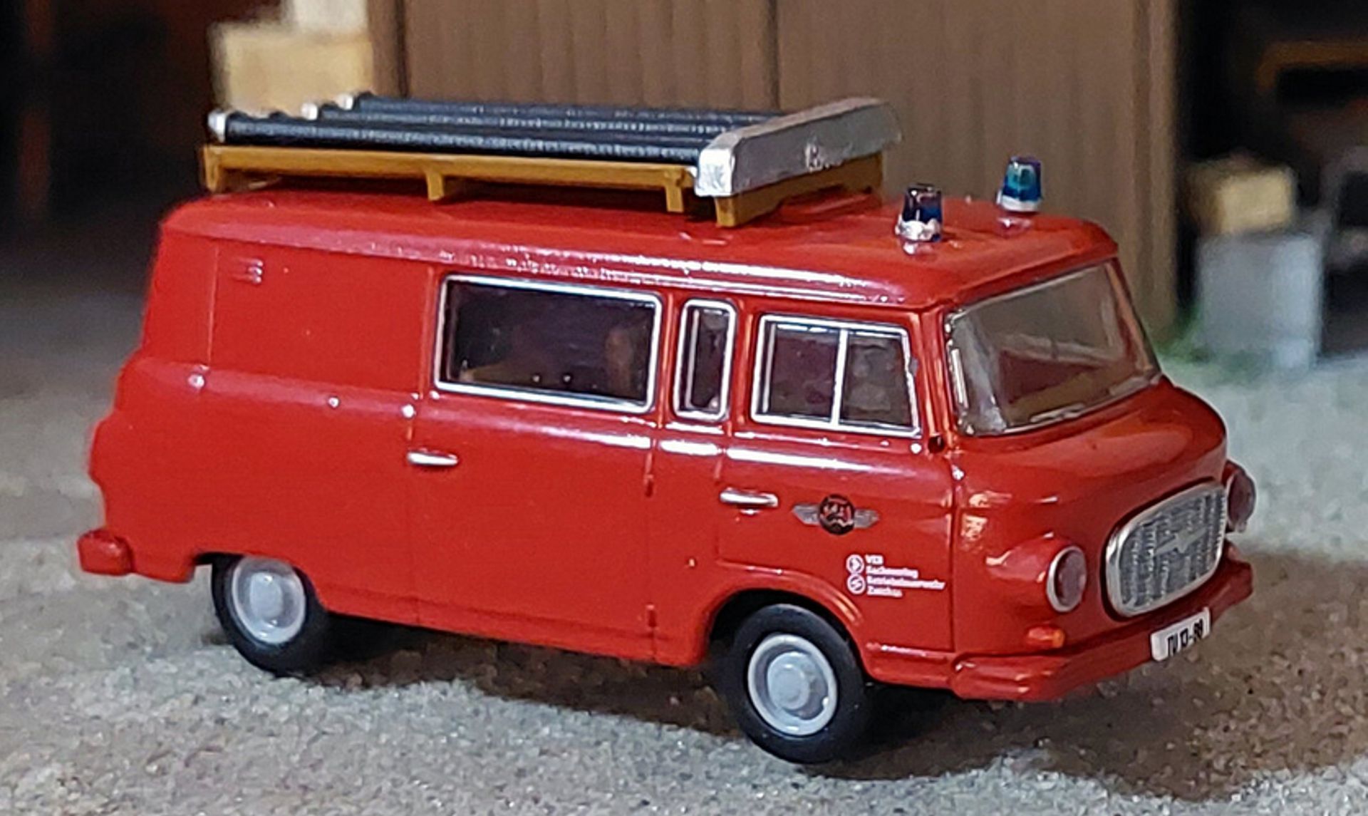 Brekina 03-417 - IFA Barkas B 1000 KLF 'Feuerwehr Sachsenring'