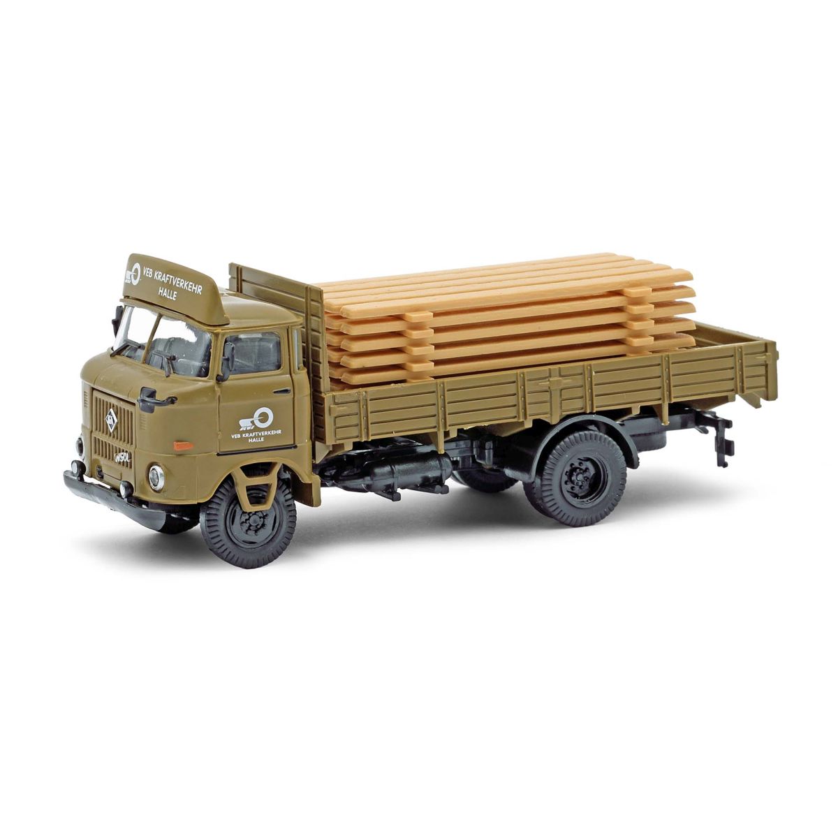 Busch 95318 - IFA W50 L SP Kraftverkehr Halle, ohne Plane mit Ladegut, Bj. 1967