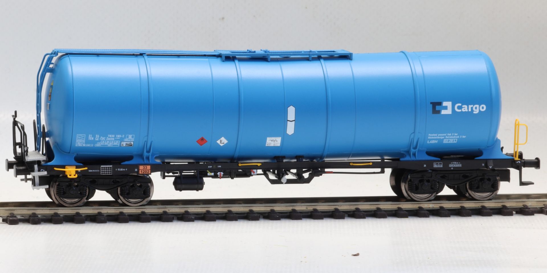igra 96210048 - Kesselwagen Zacns 88, CD-Cargo, Ep.VI igra 96210048 - Kesselwagen Zacns 88, CD-Cargo, Ep.VI