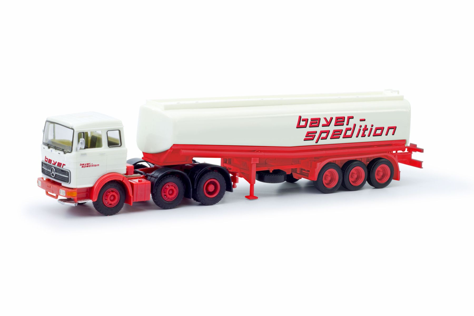 Herpa 87MBS026284 - Mercedes-Benz LPS 2032 Benzintank-Sattelzug "bayer-spedition"