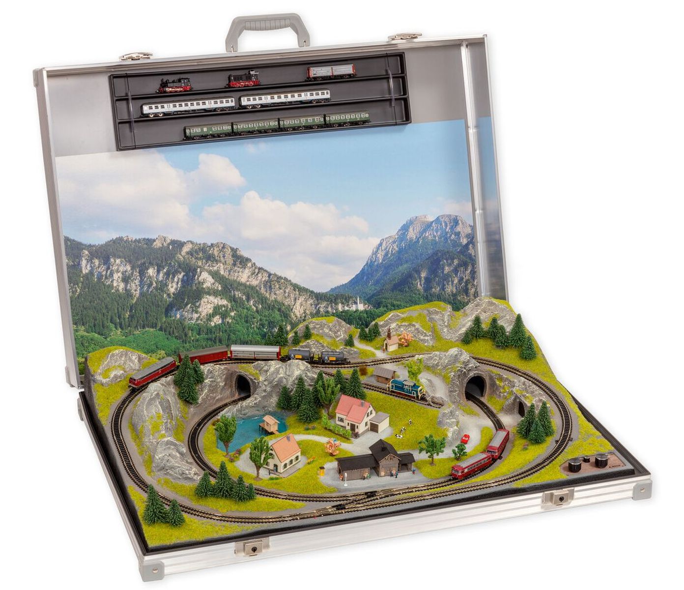 Noch 88410 - Modellbahnkoffer 'Füssen', mit Minitrix® Gleisen