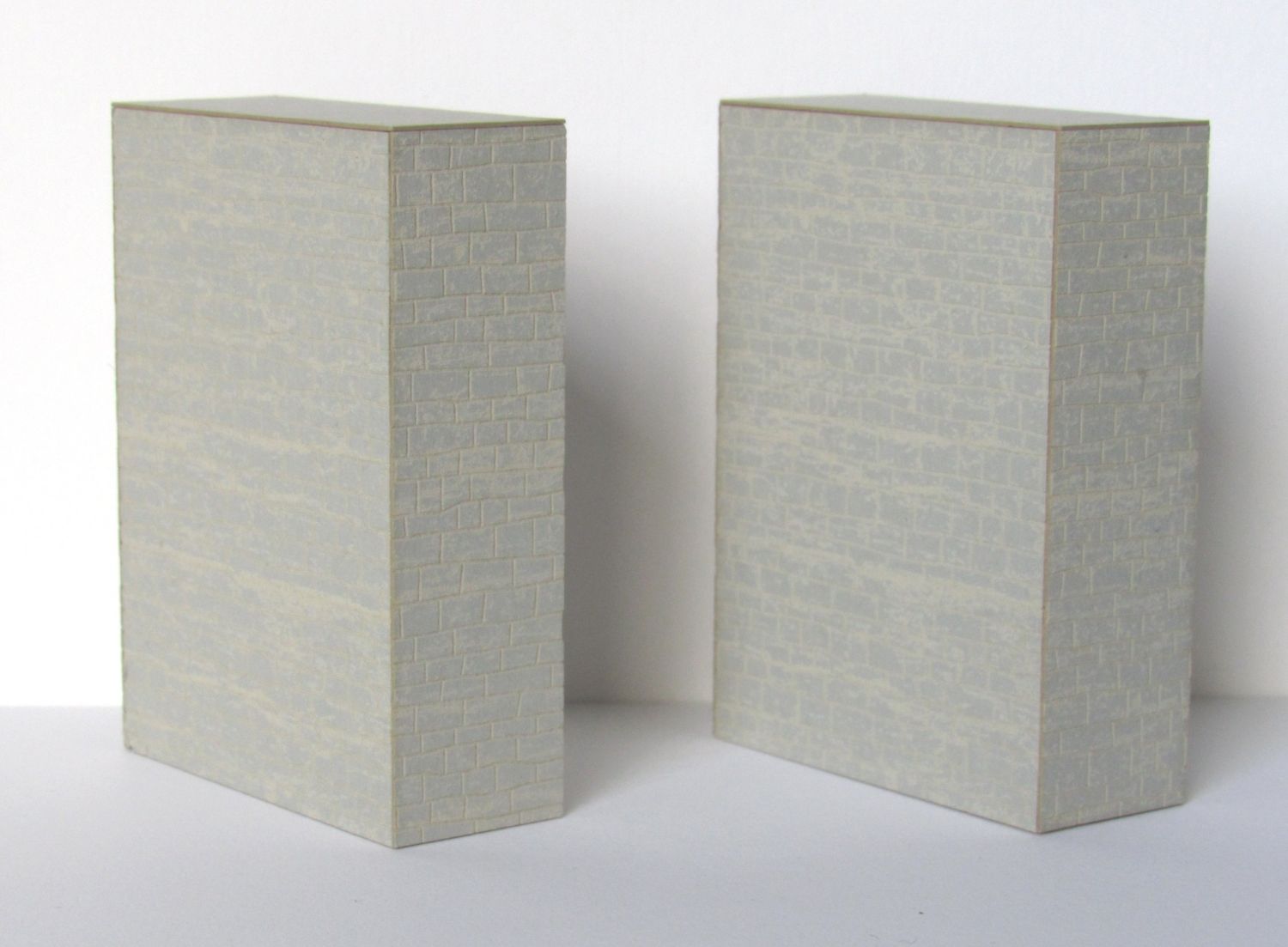 Laffont T4601 - 2 Brückenpfeiler, 70 mm, steingrau