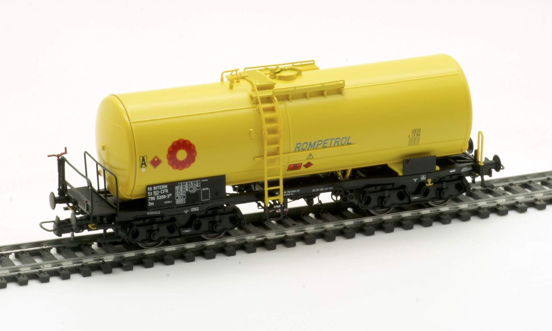 Albert Modell 796003 - Kesselwagen Zes, RO-CFR, Ep.VI 'ROMPETROL'