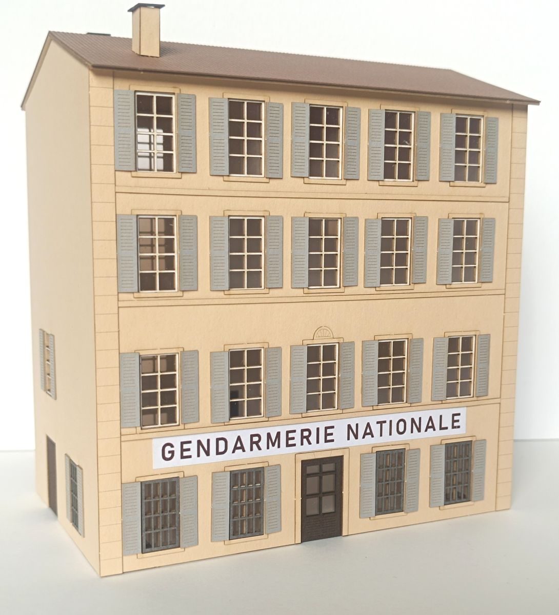 Laffont T12801 - Gendarmerie St. Tropez