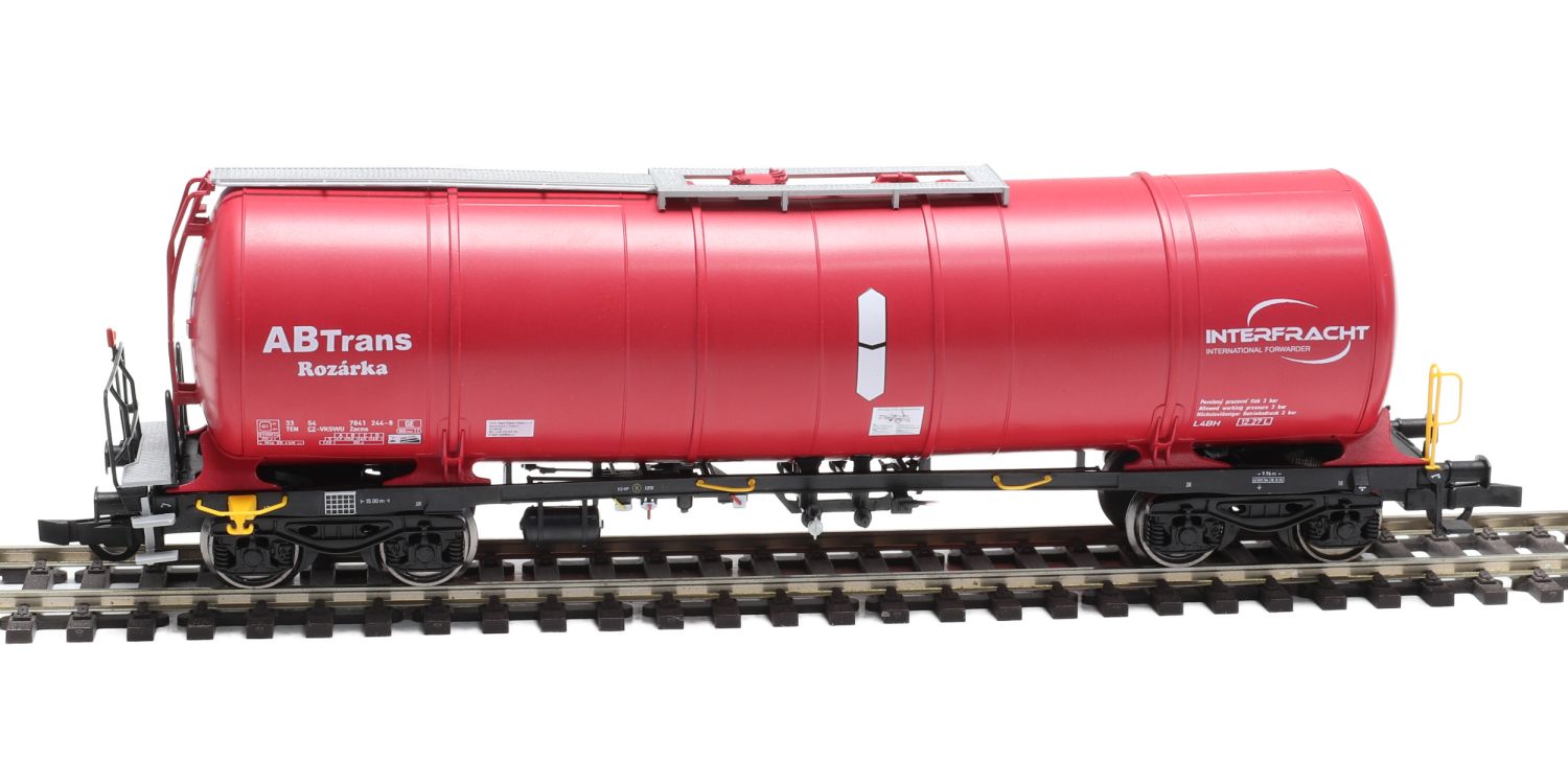 igra 96210063 - Kesselwagen Zacns, AB Trans Rozarka, Ep.VI