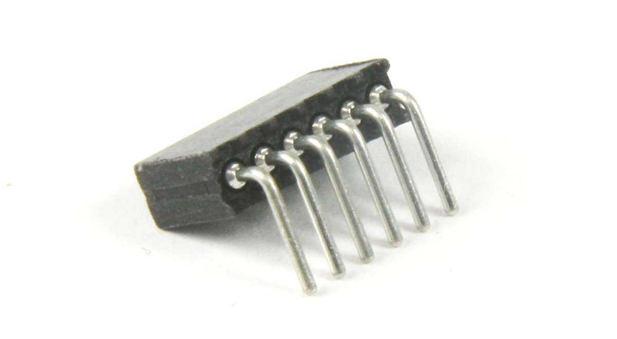 elriwa 10100 - Winkeladapter für 6-polige Decoder, 90'