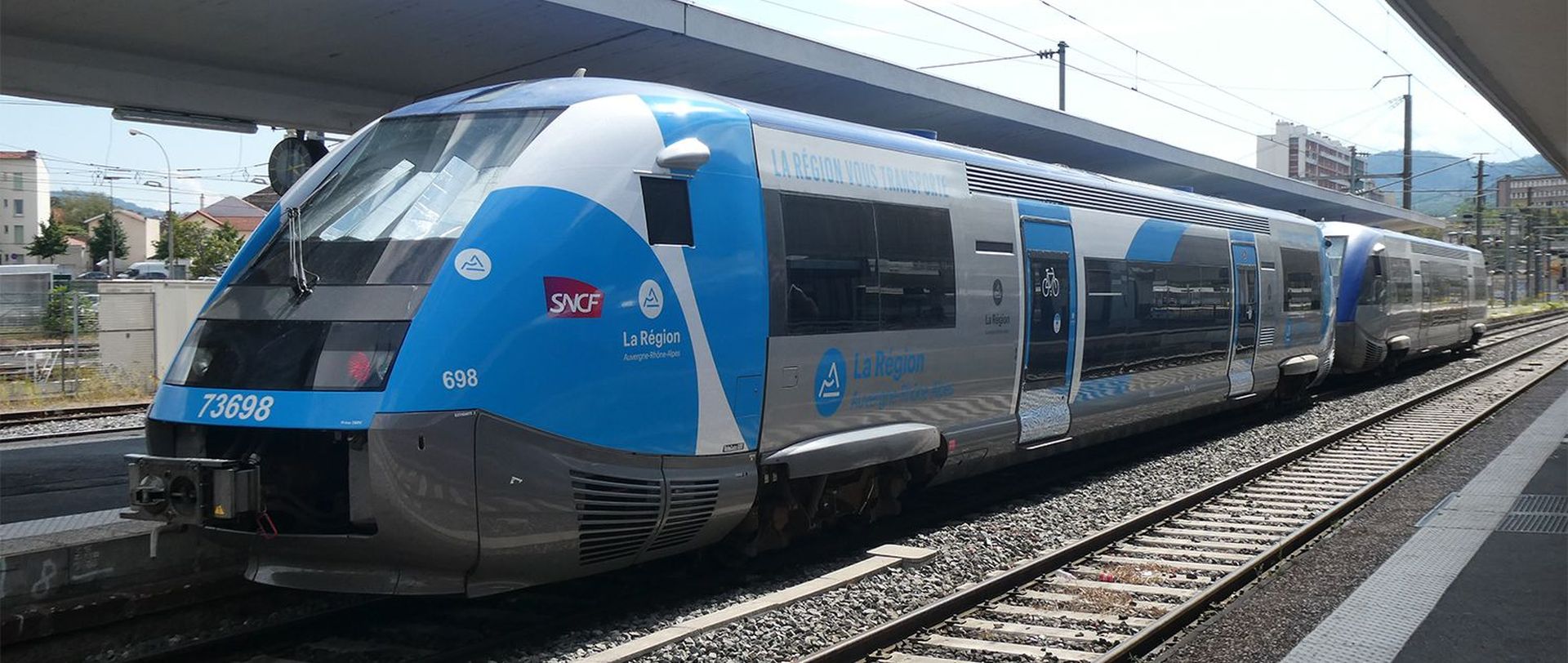 Jouef HJ2437 - Triebwagen X 73500, SNCF, Ep.VI 'La Region'