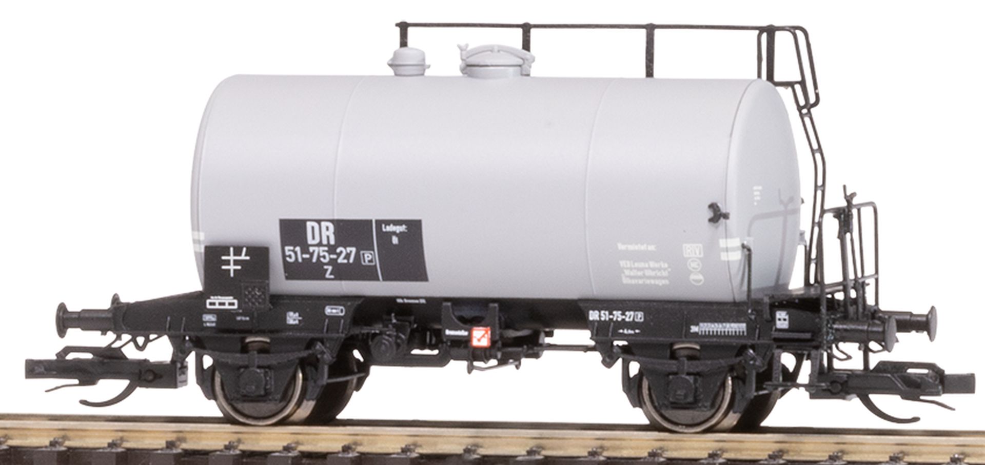 Saxonia 120046 - Kesselwagen 'Deutz', DR, Ep.III 'Leuna Ölhavariewagen'