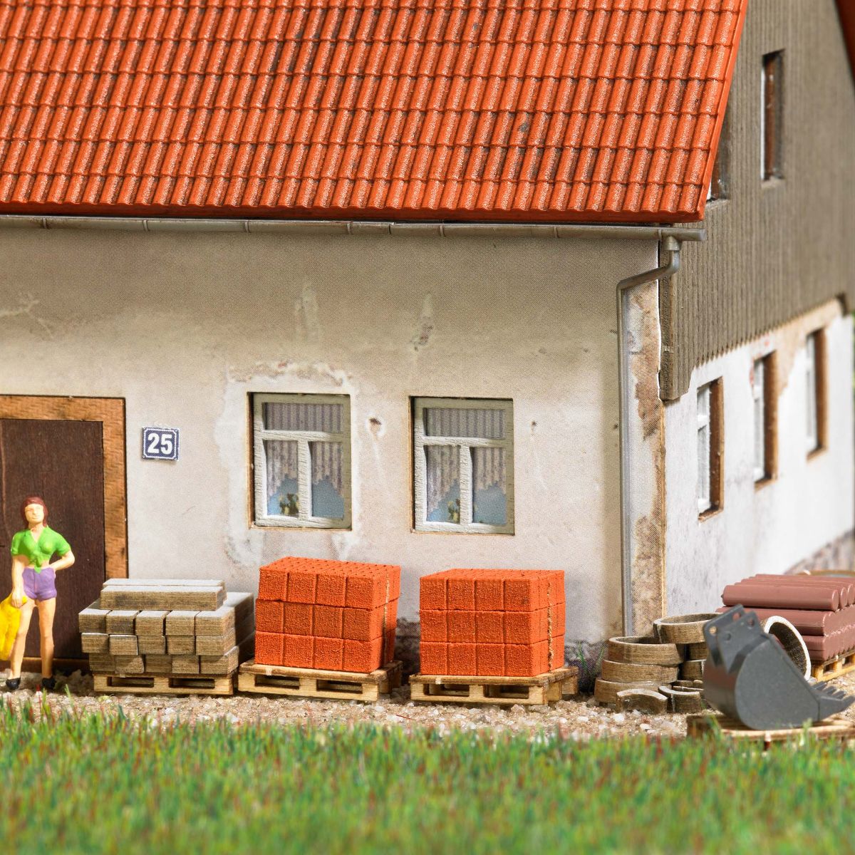 Busch 1847 - Paletten-Set 'Baustelle' Busch 1847 - Paletten-Set 'Baustelle'
