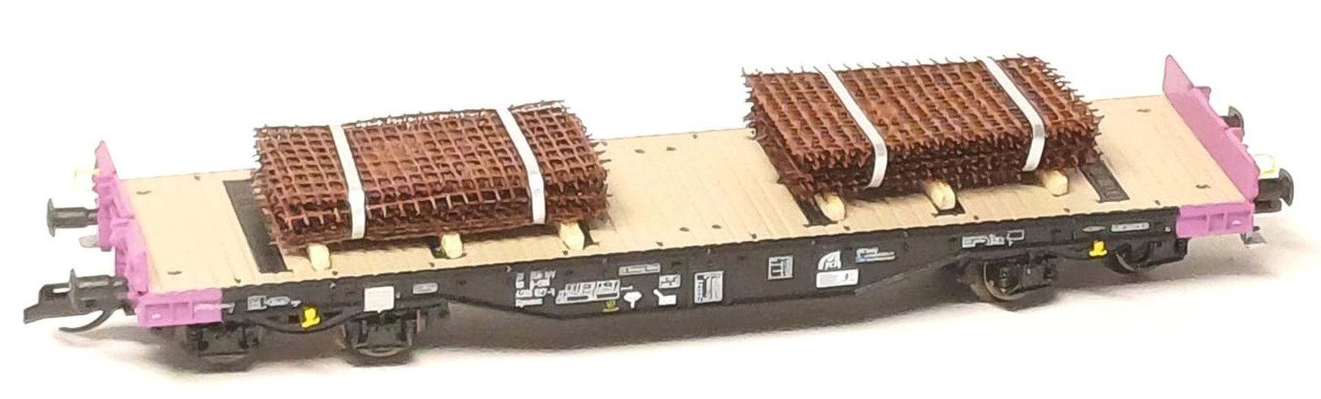 Loewe 2577 - Ladegut Baustahlmatten, 2 x 30 mm