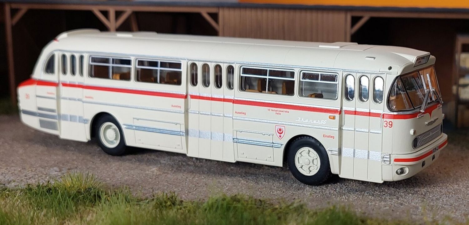 Brekina 03-384 - Ikarus 66 3-Türer VE Verkehrsbetriebe Halle Wagen 39 Brekina 03-384 - Ikarus 66 3-Türer VE Verkehrsbetriebe Halle Wagen 39