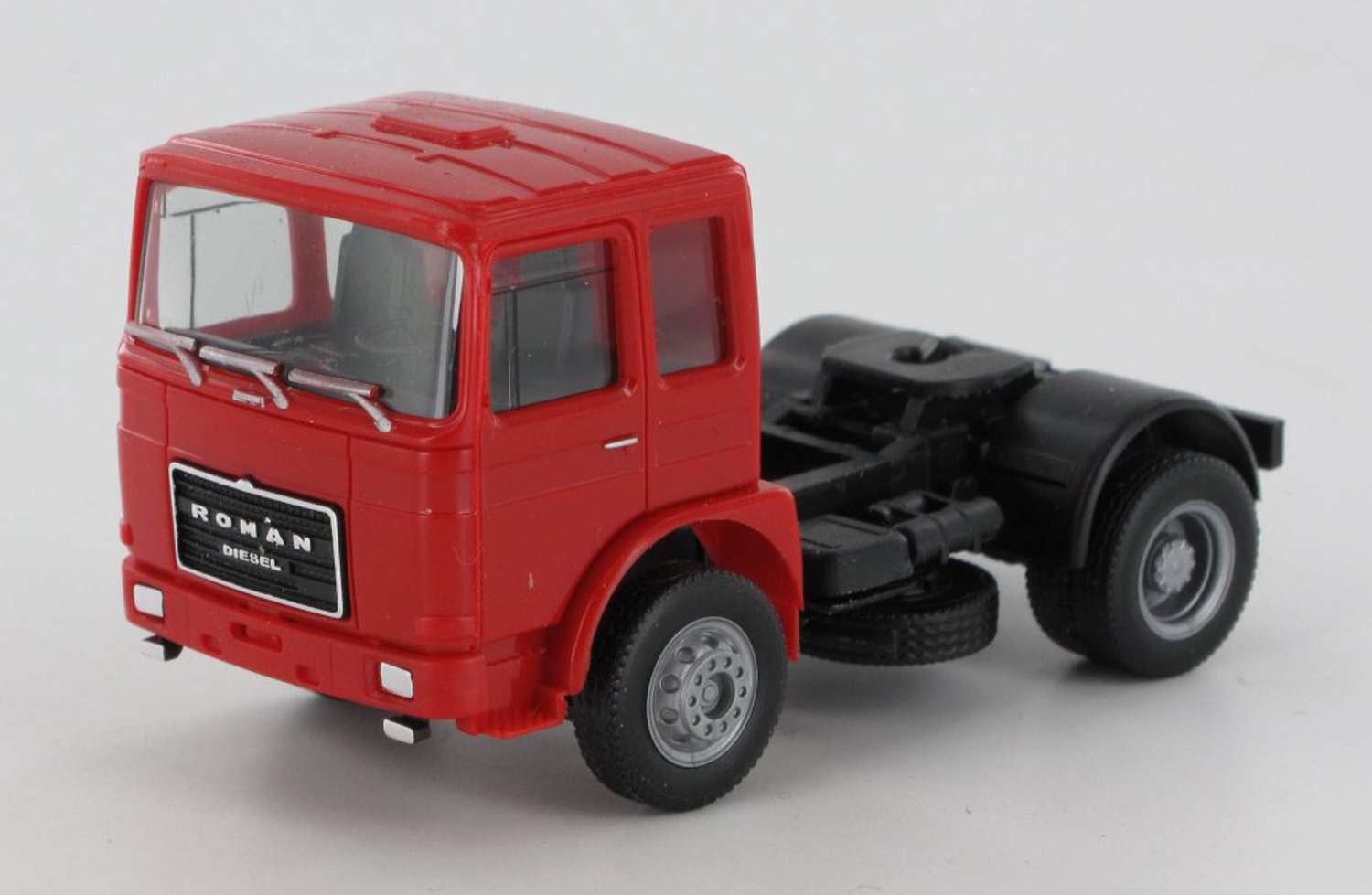 Günsel 154222-09 - Roman Diesel SZM 2-achs. rot, lange Kabine + Spoiler