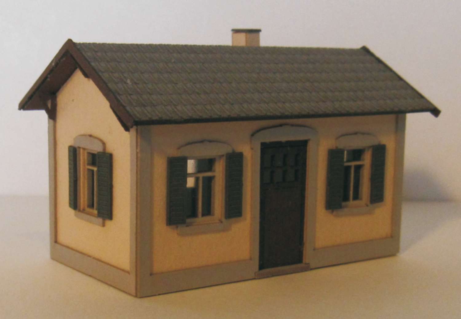 Laffont T1501 - Nebengebäude verputzt