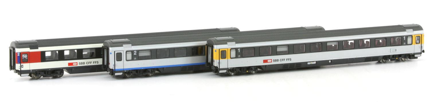 Lemke-Collection LC9706 - 3er Set Personenwagen Set B EC 6/7 'CHUR-HAMBURG', SBB, Ep.VI