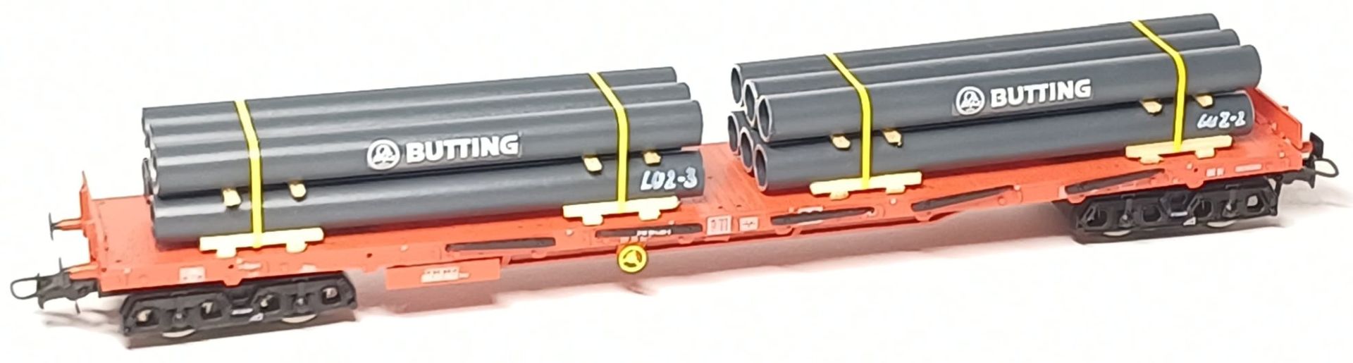 Loewe 2555 - Ladegut Stahlrohre "BUTTING", 2 x 90 mm