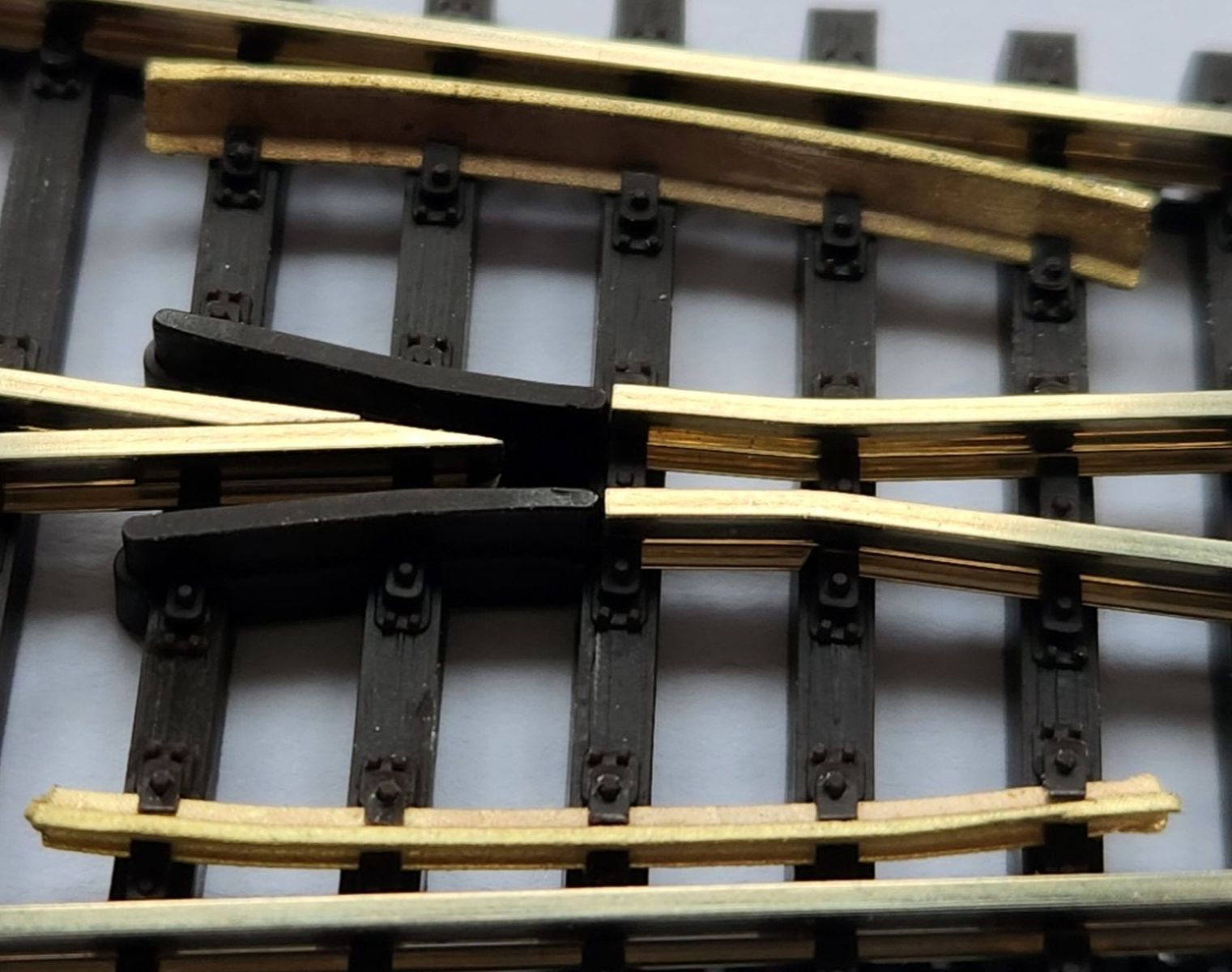 MMC 902233 - Radlenker für Tillig EW 2 Weichen aus Messing