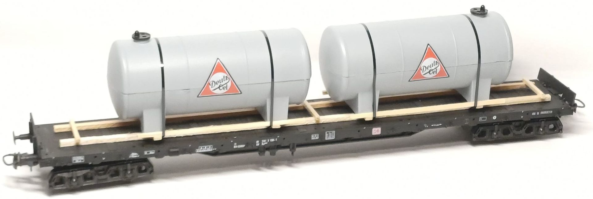 Loewe 2547 - Ladegut große Kessel "DEUTZ OEL", 200 mm