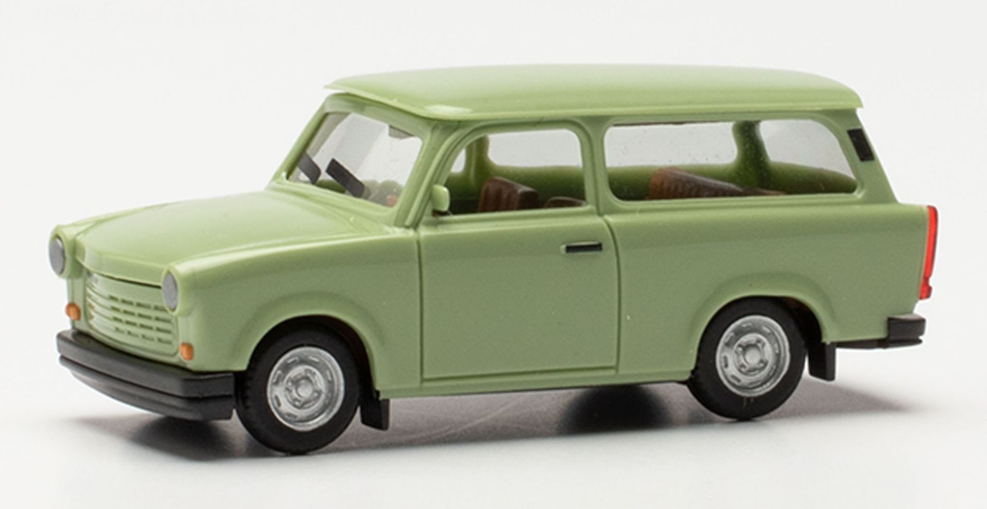 Herpa 027359-004-A24 - Trabant 1.1 Universal, blassgrün