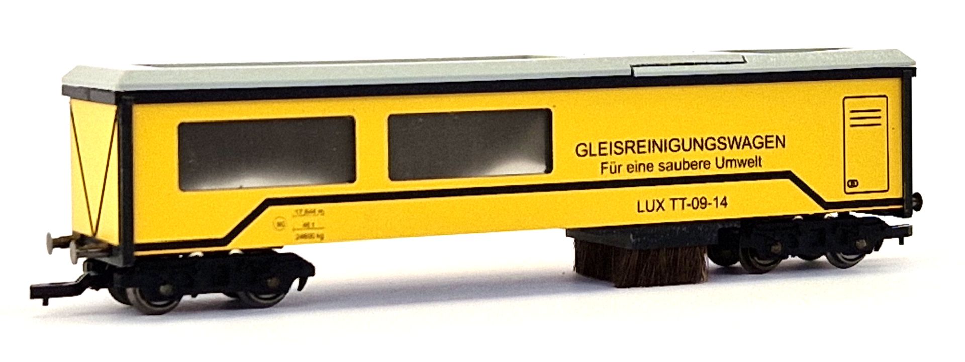Lux-Modellbau 9740 - TT-Staubsaugerwagen, analog-digital, SSF-09 Lux-Modellbau 9740 - TT-Staubsaugerwagen, analog-digital, SSF-09
