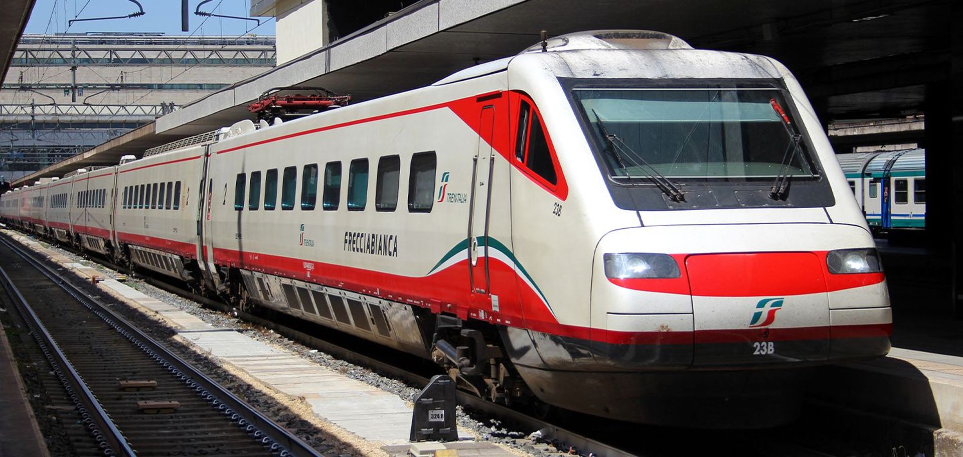 Rivarossi HR2962S - Triebzug mit Neigetechnik, 4-teilig, Reihe ETR 460 Frecciabianca, FS, Ep.VI, DC-Sound