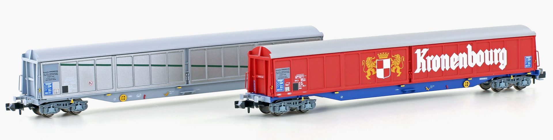 Hobbytrain H23442 - 2er Set Schiebewandwagen Habis, SNCF/Kronenbourg, Ep.IV