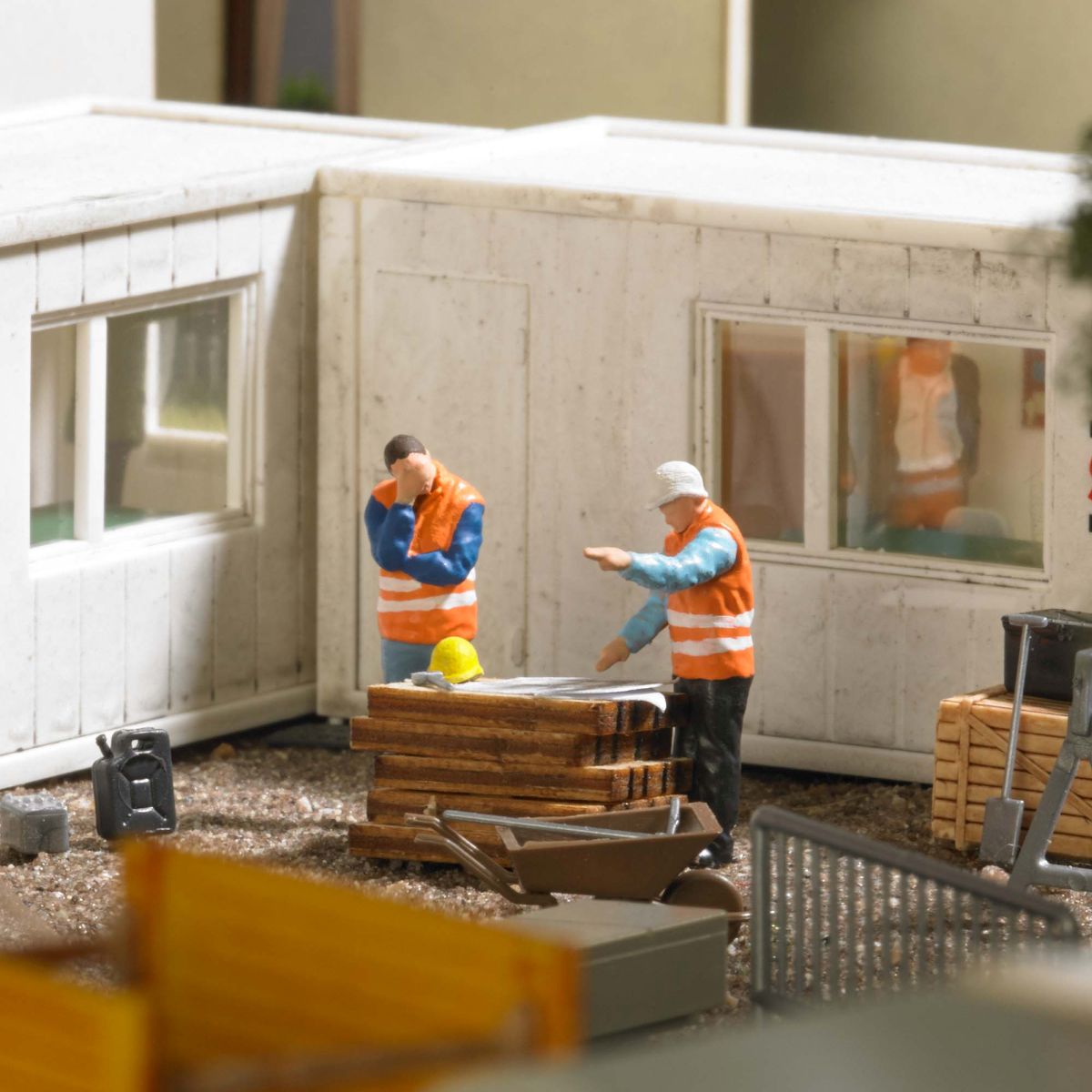 Busch 79876 - Aktion-Set: Baubesprechung Busch 79876 - Aktion-Set: Baubesprechung