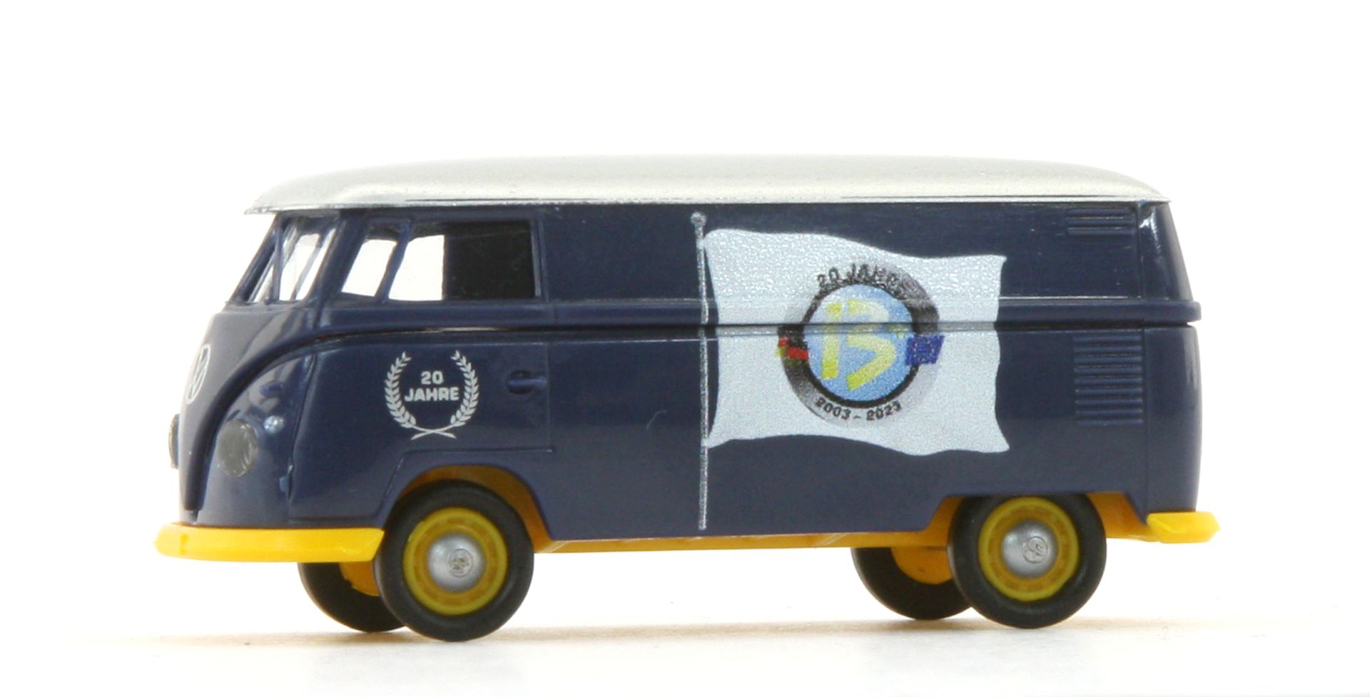 Brekina 932331A - VW T1b Kasten '20 Jahre w13plus' Jubiläumsmodell 2023