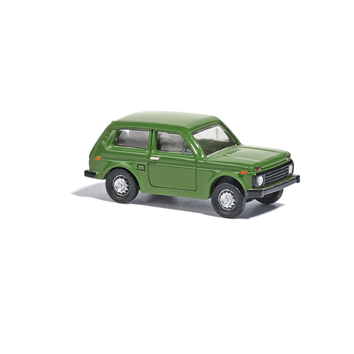Busch 87100 - Lada Niva Grasgrün Busch 87100 - Lada Niva Grasgrün
