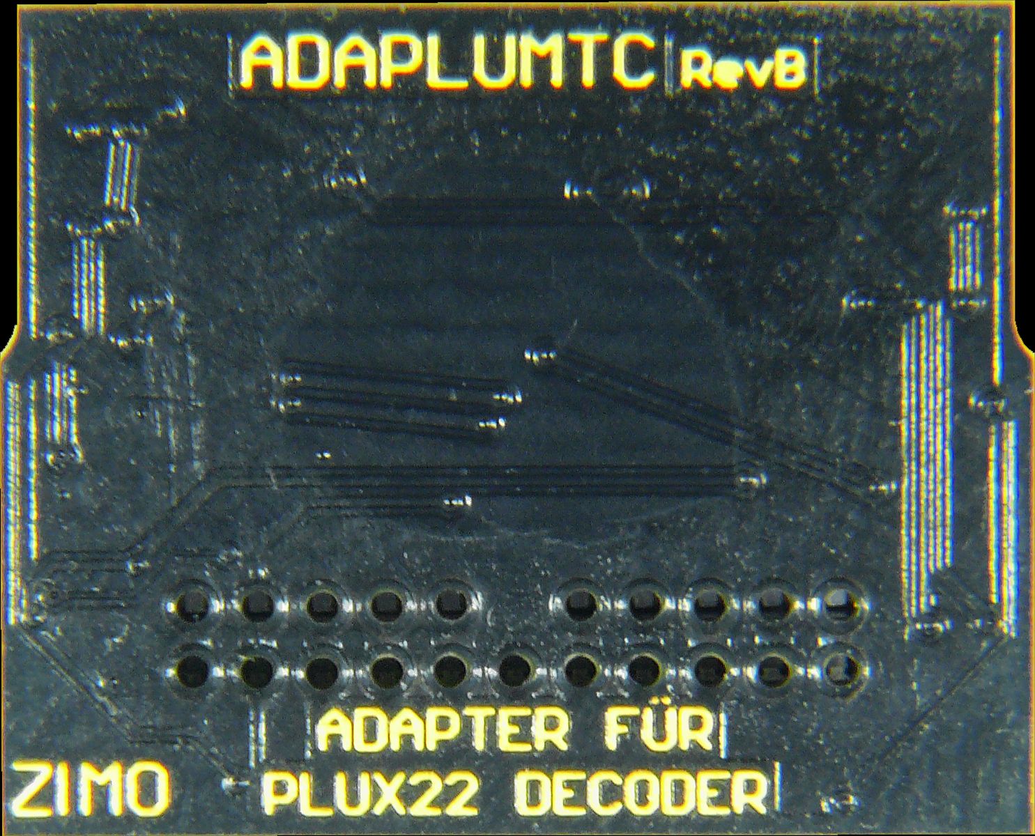 Zimo ADAPLUMTC - PluX22 zu 21MTC-Platine-Adapterplatine - 16,5 x 20,4 x 6 mm