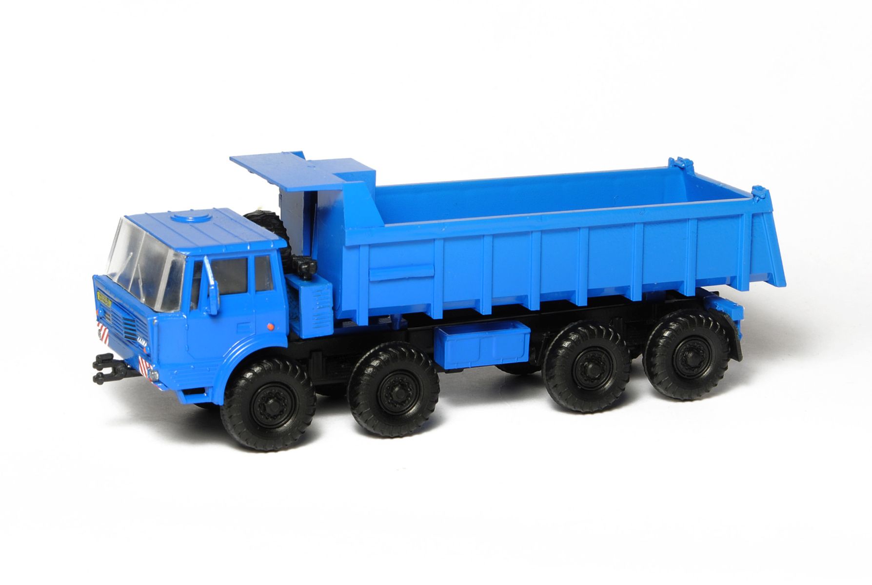 sdv-model 087 - Tatra 813 8x8 S1 1. Version, Bausatz