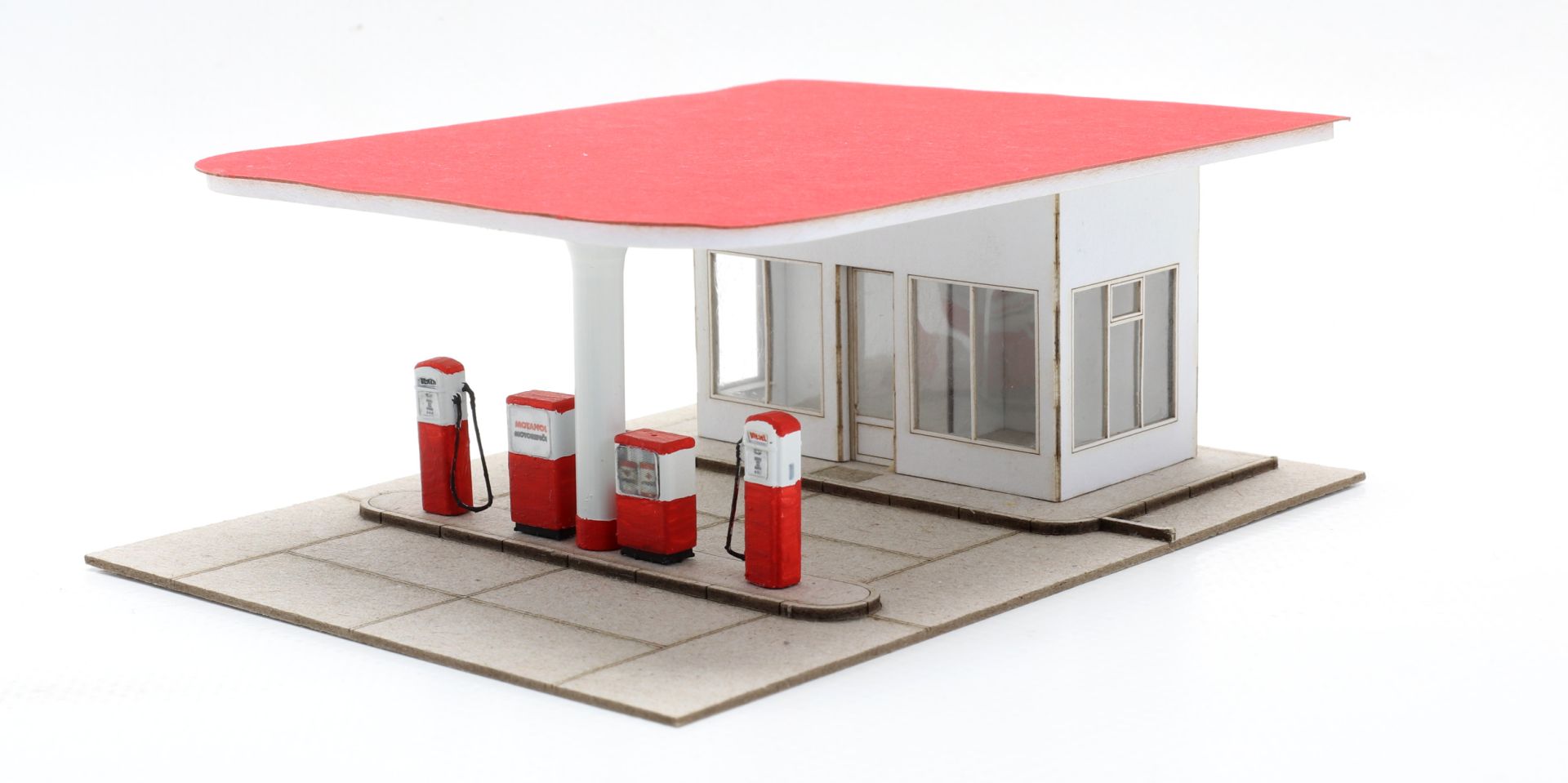 igra 251005 - Tankstelle DDR, Ep.III-VI, kolorierter Bausatz