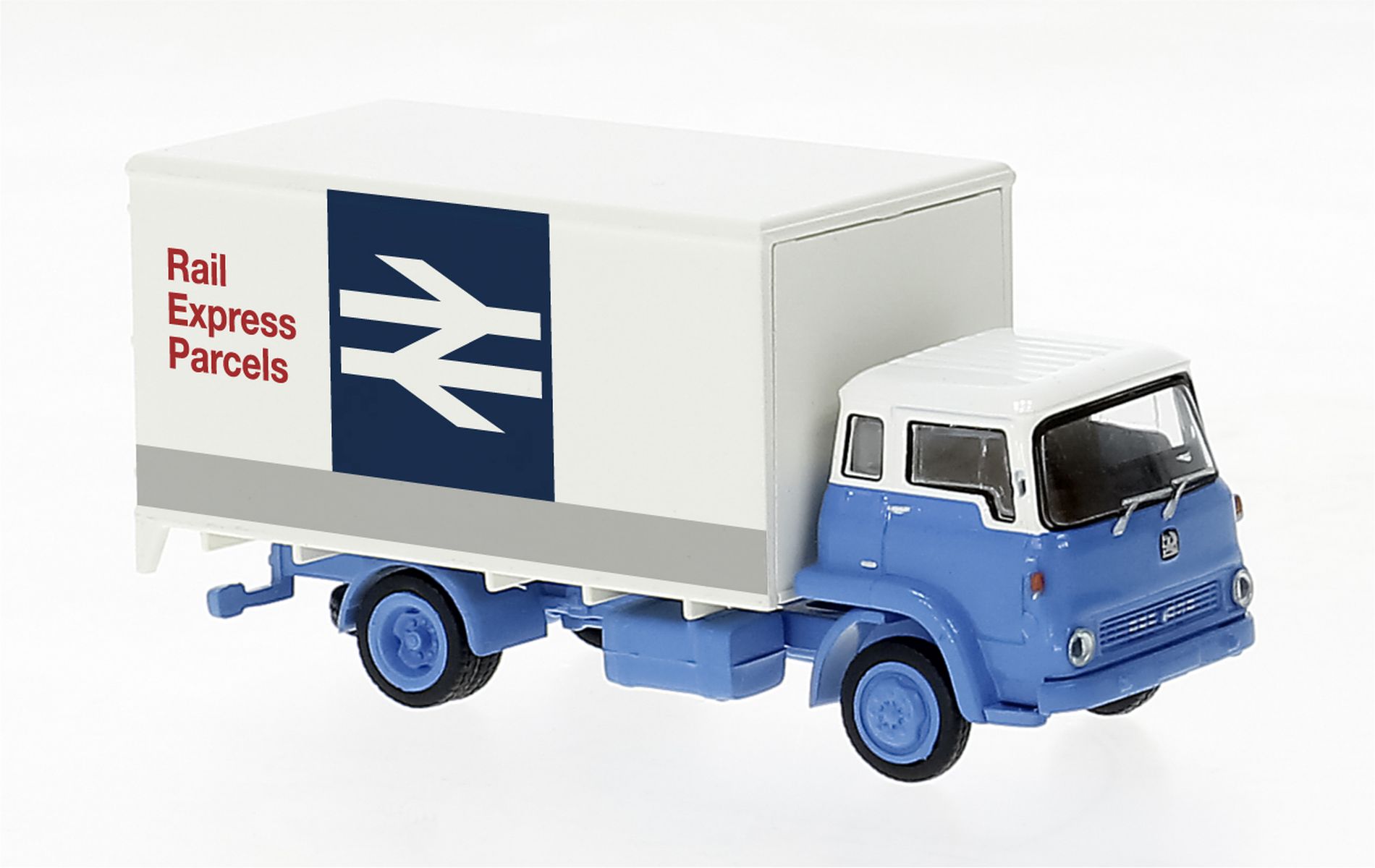 Brekina 35926 - Bedford TK Koffer, British Rail, 1971