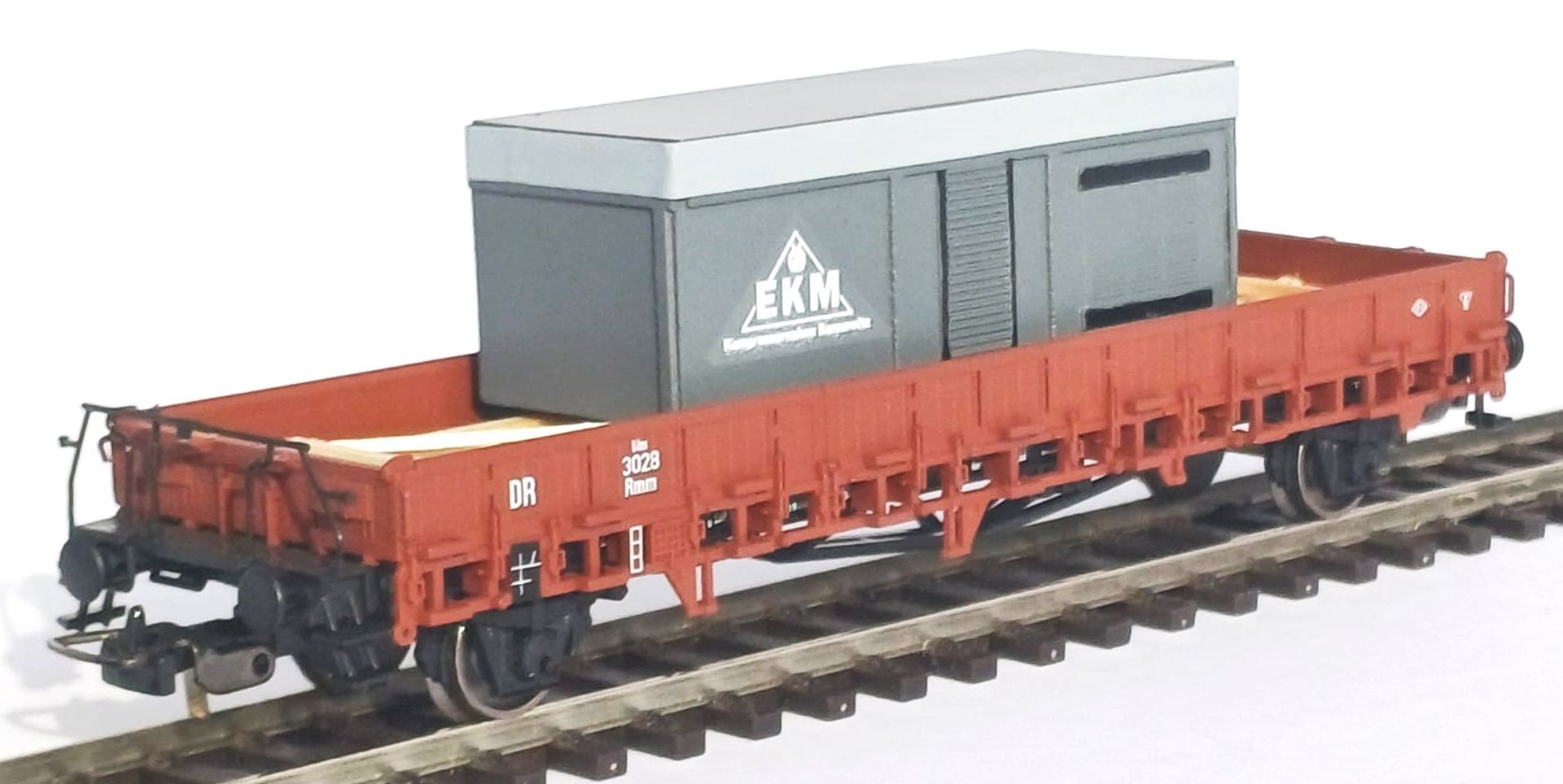 Loewe 2465 - Ladegut Großkompressor 'VEB KOMPR. BANNEWITZ', 120 mm