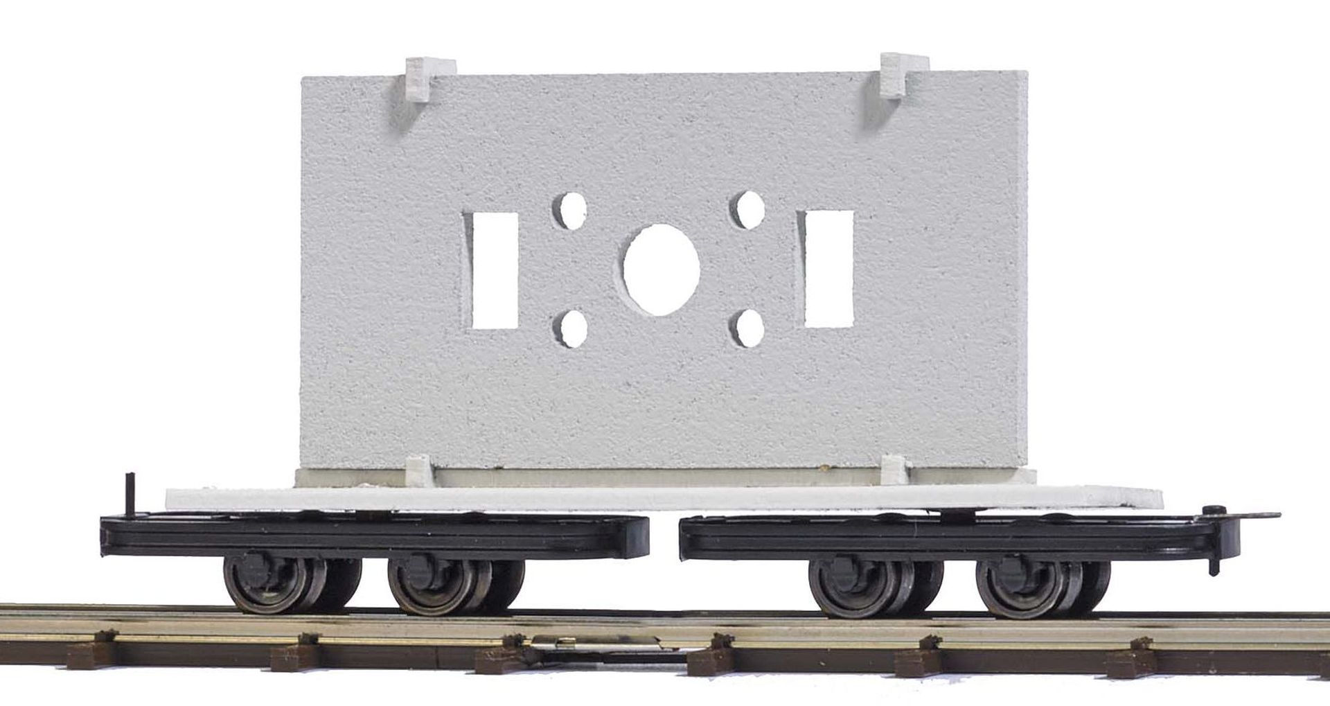 Busch 12249 - Drehgestellwagen mit Betonelement Busch 12249 - Drehgestellwagen mit Betonelement