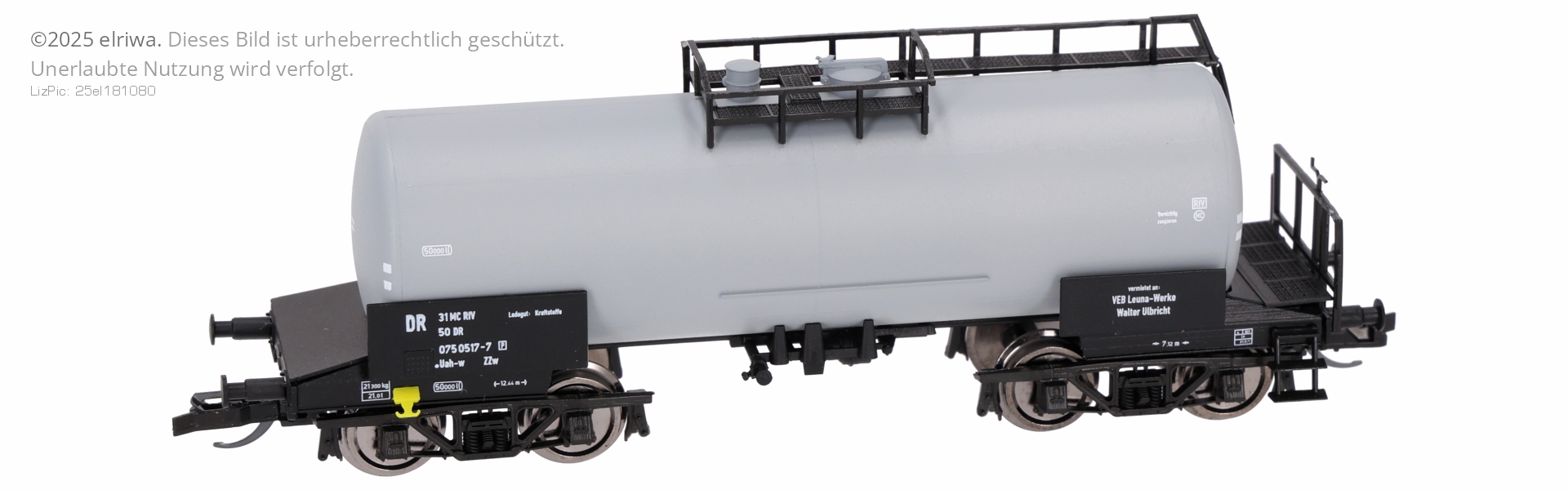 Hädl 25078 - Kesselwagen Uah-w, RAL 7000, DR, Ep.IV 'VEB Leunawerke Walter Ulbricht' Hädl 25078 - Kesselwagen Uah-w, RAL 7000, DR, Ep.IV 'VEB Leunawerke Walter Ulbricht'