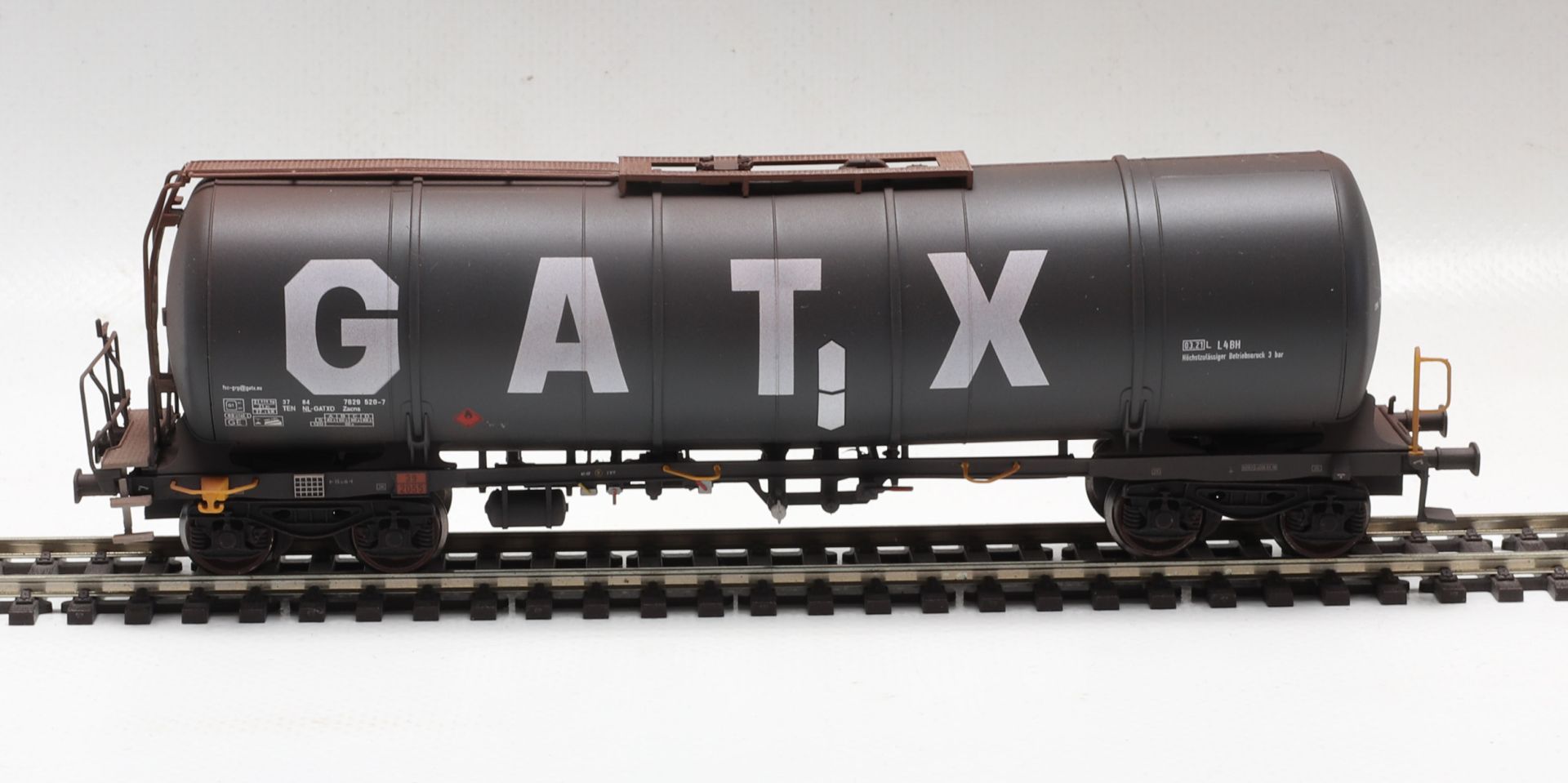 igra 96210026-1w - Kesselwagen Zacns 88, GATX, Ep.VI, gealtert