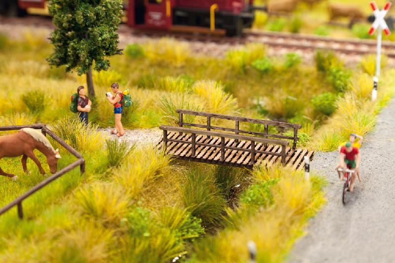 Noch 14620 - Laser-Cut minis Kleiner Steg, 3,3 x 1,2 cm, 0,8 cm hoch