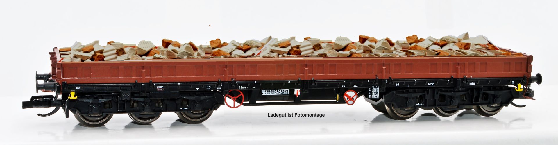 NPE NW 52058 - Schwerlastwagen Sas 4850 mit Bauschutt, DR, Ep.IV