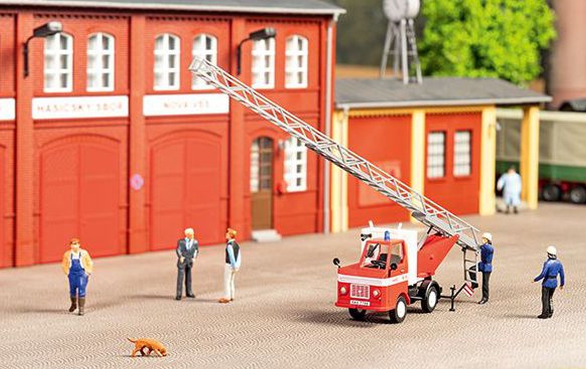 Auhagen 41687 - Multicar M22 Hasicsk" otocn" žebrík, Bausatz