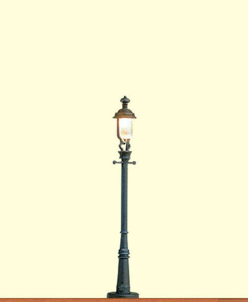 Brawa 84045 - Gaslaterne 'Baden-Baden', LED, mit Stecksockel