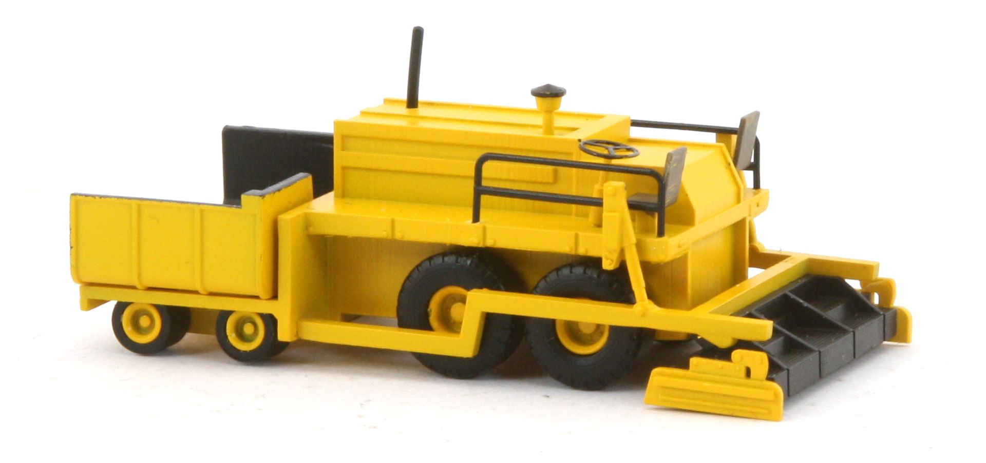 Karsei 80001 - Schwarzdeckenleger S750 VEB Baumaschinen Gatersleben