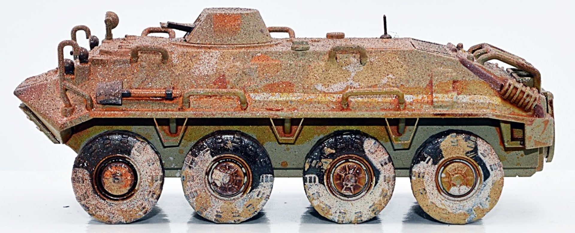 NPE NA 88966 - Schützenpanzer BTR 60 PB Polen POLICIA (Polizei) militärgrün, gealtert