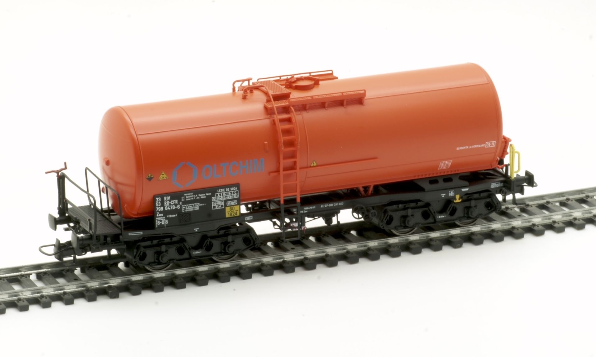 Albert Modell 798001 - Kesselwagen Zaes, RO-CFR, Ep.VI 'OLTCHIM'