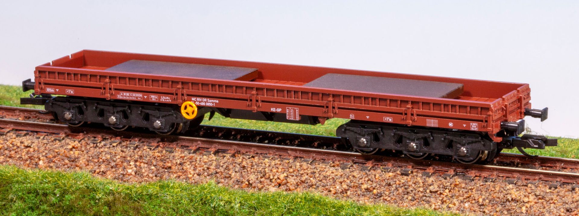 Schirmer 20361 - Niederbordwagen Samms mit Stahlbrammen, DR, Ep.IV