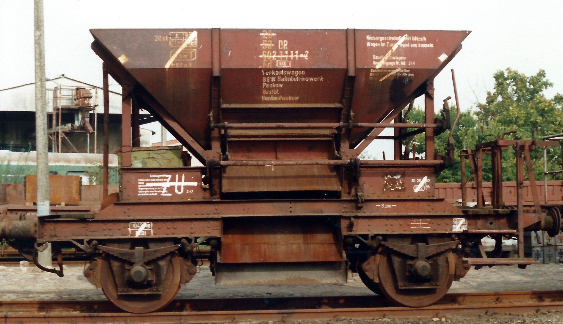 Tillig 502352 - Talbot-Schotterwagen als Verkaufswagen, Berlin-Pankow, DR, Ep.IV